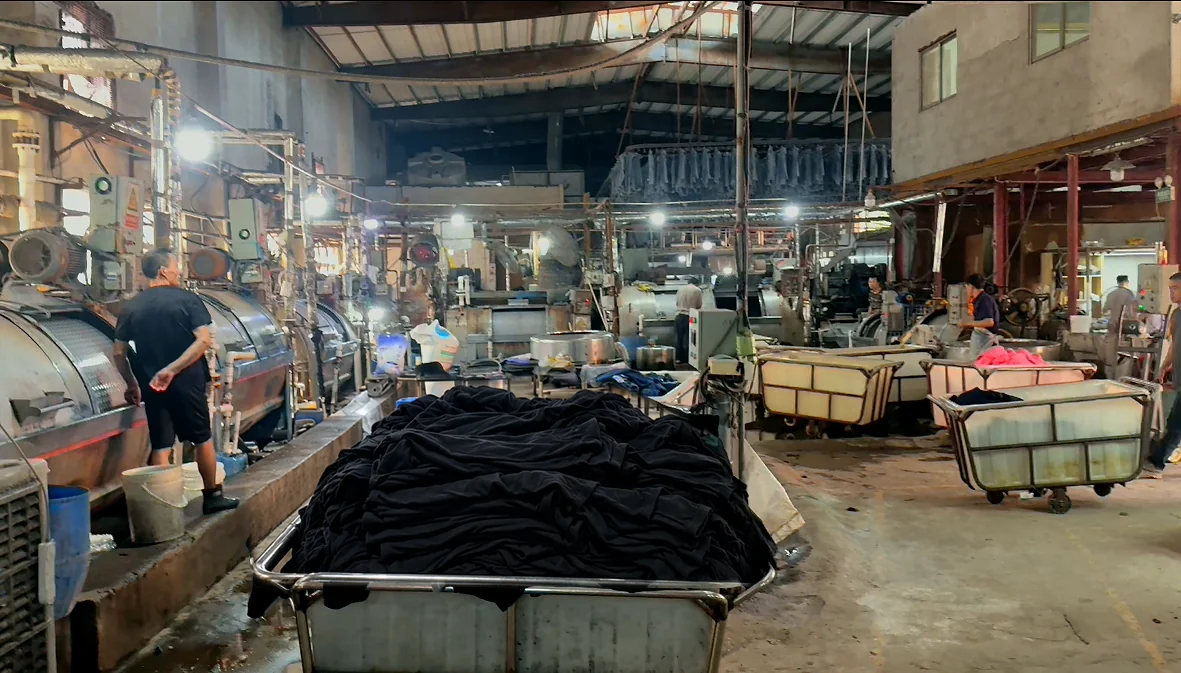 Wash and dye floor
